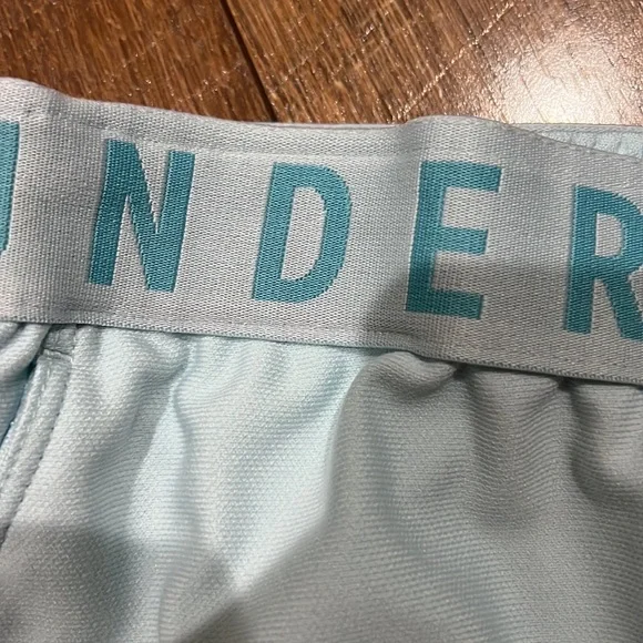 Under Armour Women’s Play Up Shorts - Picture 5 of 7